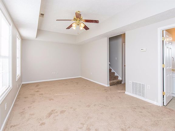 5th image of 2559-2561 Mackenzie Ln