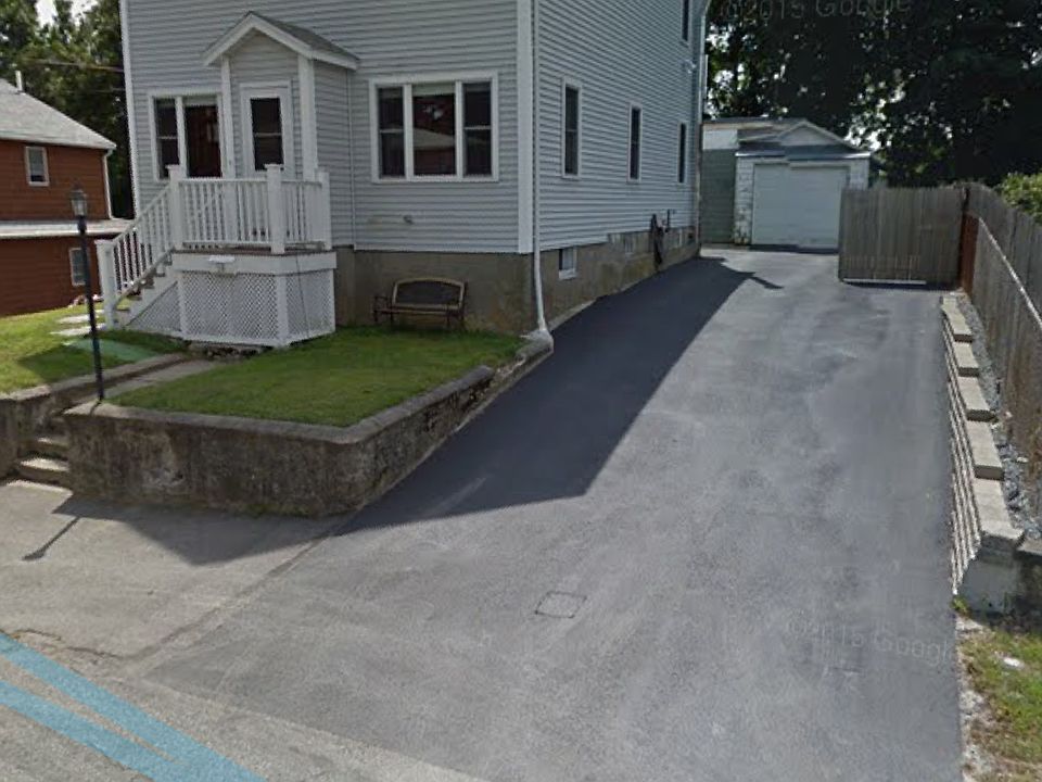2nd image of 59 Suwanee Rd