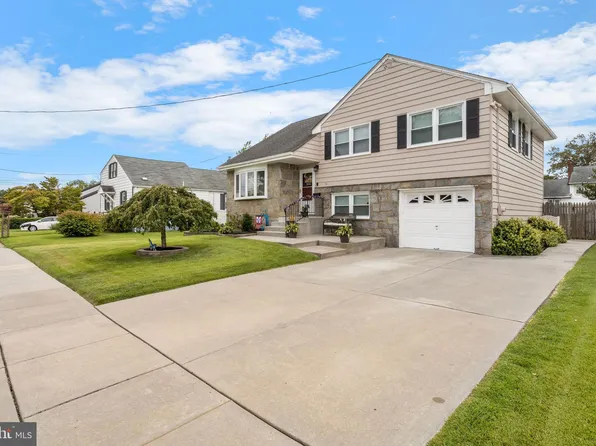 5308 Baker Ave, Pennsauken, NJ 08109