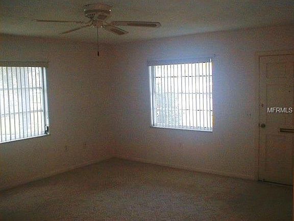 3rd image of 10006 Daffodil St N #49