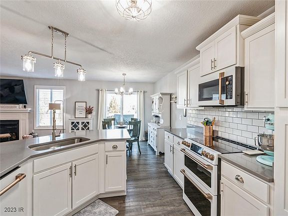 3rd image of 506 N 16th St