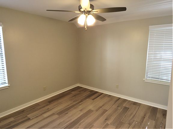 2nd image of 509 E 7th St #12