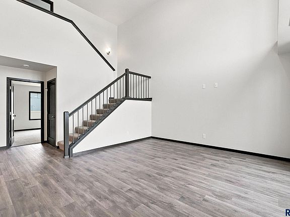 5th image of 3919 E Iron Bridge Pl