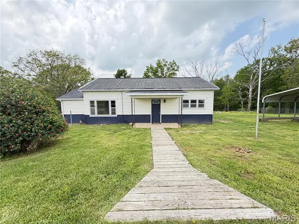 5611 Highway E, Salem, MO 65560