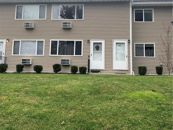 11 Fishkill Glen Dr UNIT F, Fishkill, NY 12524