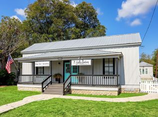 108 N Washington St, Round Top, TX 78954