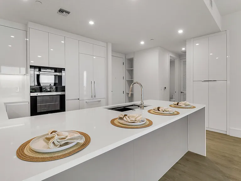 220 Lake Shore Dr #815 — Photo 7
