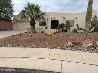 790 W Arbor Ridge Dr, Green Valley, AZ 85614