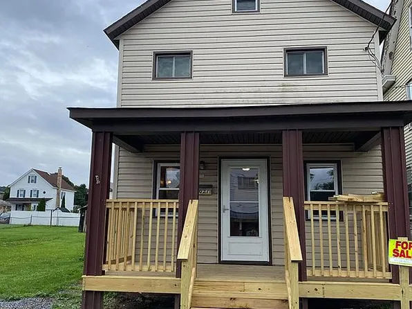 1027 Gillespie Ave, Portage, PA 15946