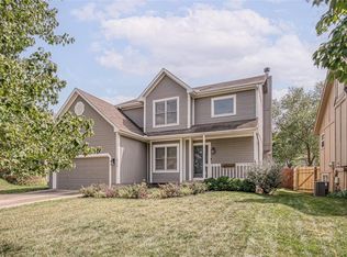 913 W Layton St, Olathe, KS 66061