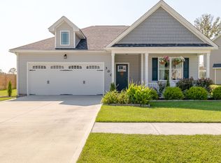 300 Adobe Ln, Jacksonville, NC 28546