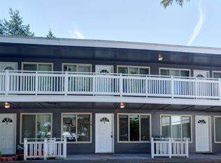 Oxford Court Apartments, Auburn, WA 98002