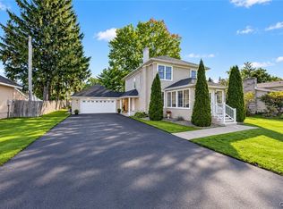 8846 Seneca Ave, Cicero, NY 13039