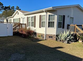 602 Ocean Breeze Ln, Murrells Inlet, SC 29576