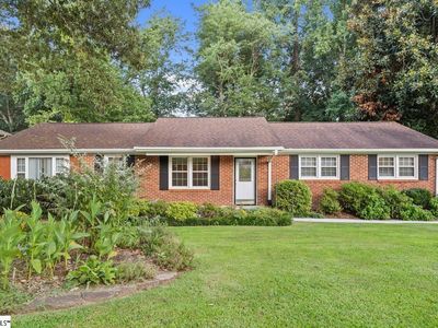 10 Woodleigh Dr, Taylors, SC, 29687