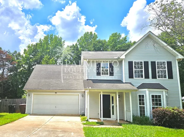 5715 River Glen Dr, Greensboro, NC 27455