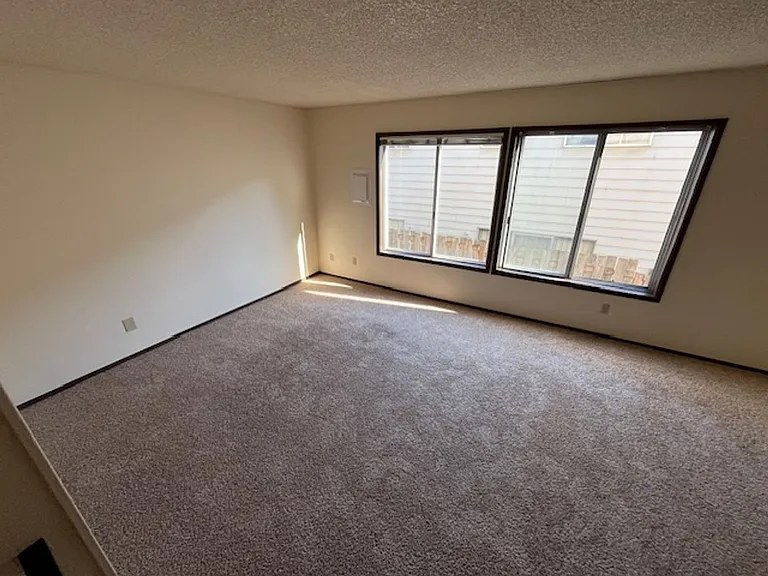 2204-2242 SE Taylor St — Photo 3