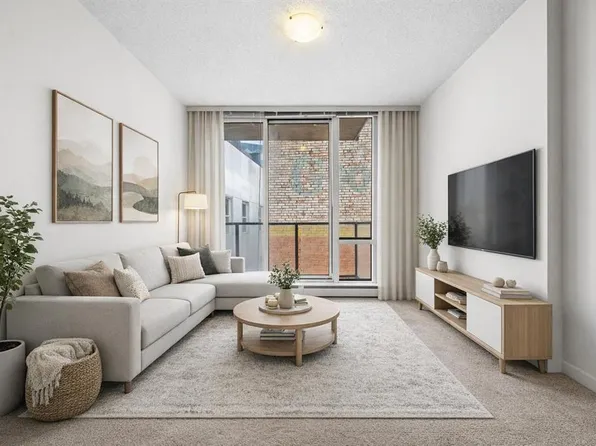 450 E 8th Ave SE #306, Calgary, AB T2G 1T2