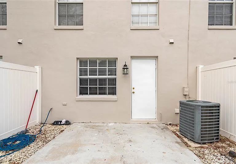 13538 Embassy Park Ct #44A2 — Photo 32