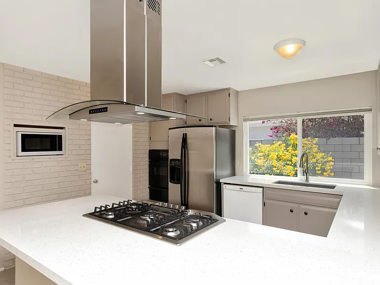 72896 Tamarisk St — Photo 11