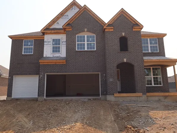 616 Goldfinch Dr, Beavercreek, OH 45434
