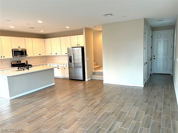 4th image of 6555 Dove Point Pl