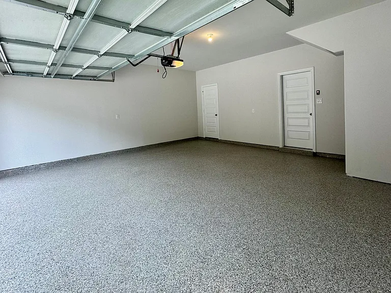 7837 Bayside Dr — Photo 25