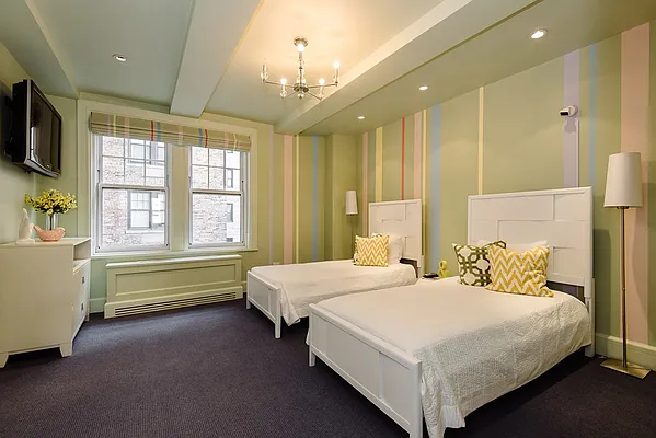 Sold by Corcoran | media 6