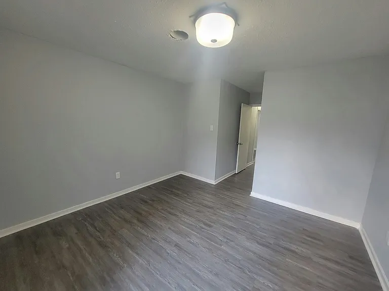225 W McDowell Rd #D2 — Photo 3