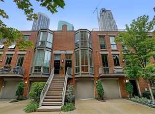 408 E North Water St UNIT D, Chicago, IL 60611