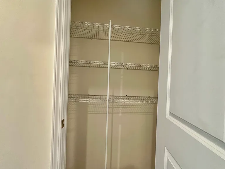 8116 Ramsburg Dr — Photo 22