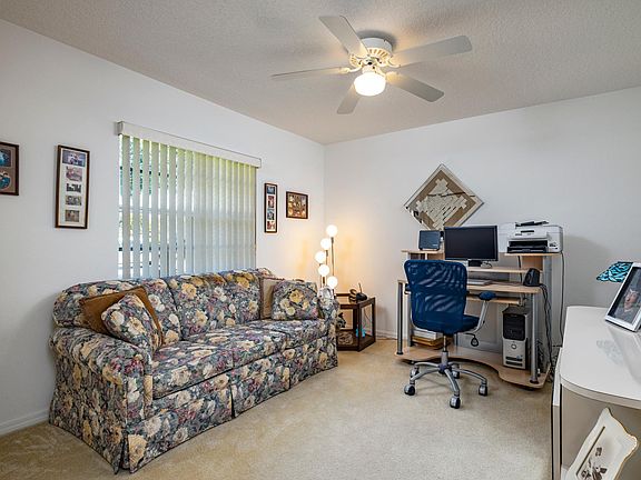 Guest bedroom 1