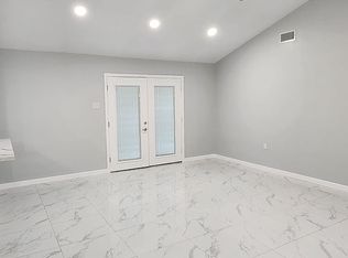 130 N Lakeview St, San Benito, TX 78586