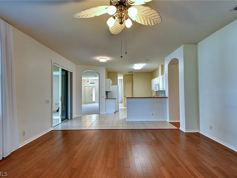 12790 Meadow Hawk Dr — Photo 29