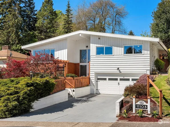 11103 34th Place SW, Seattle, WA 98146