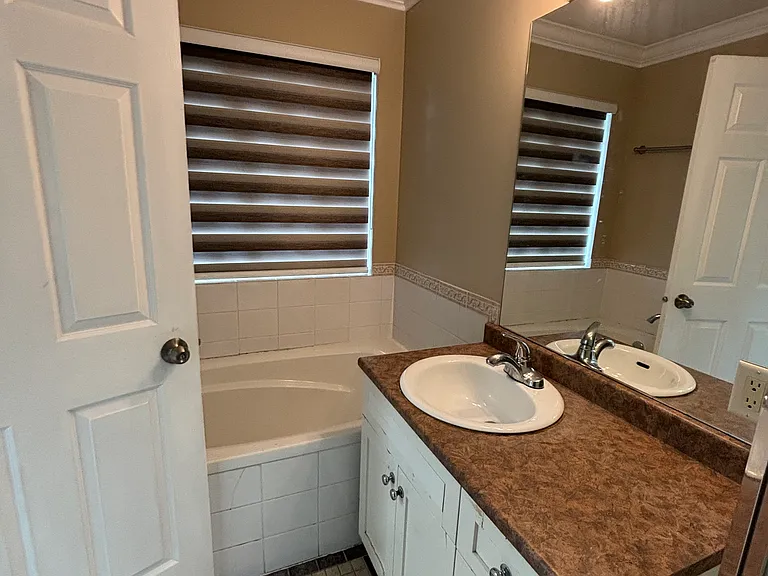 3162 Station Rd — Photo 17