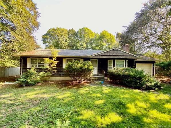 210 Spring Lane, Peconic, NY 11958