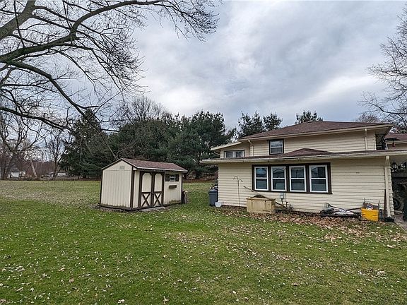 2nd image of 6224 Lucas Ave