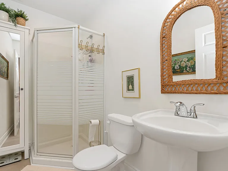 82 Chalmers Dr #LL — Photo 12