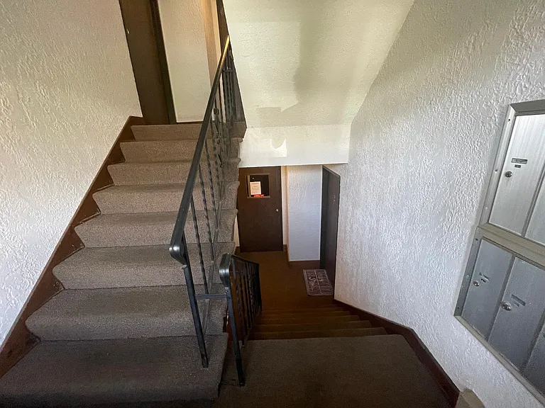 50 Juniper Rd #B1 — Photo 2