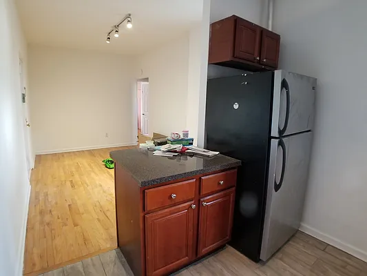 Rented by Oxford Property Group | media 8