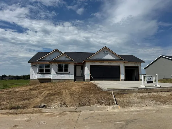 3656 McLain Way, Hiawatha, IA 52233