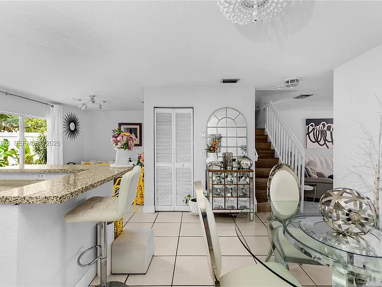 2420 SW 87th Way — Photo 17