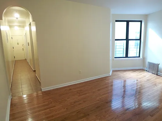 Rented by Tryax Realty Management | media 4