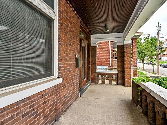 3rd image of 2303 Rohs St