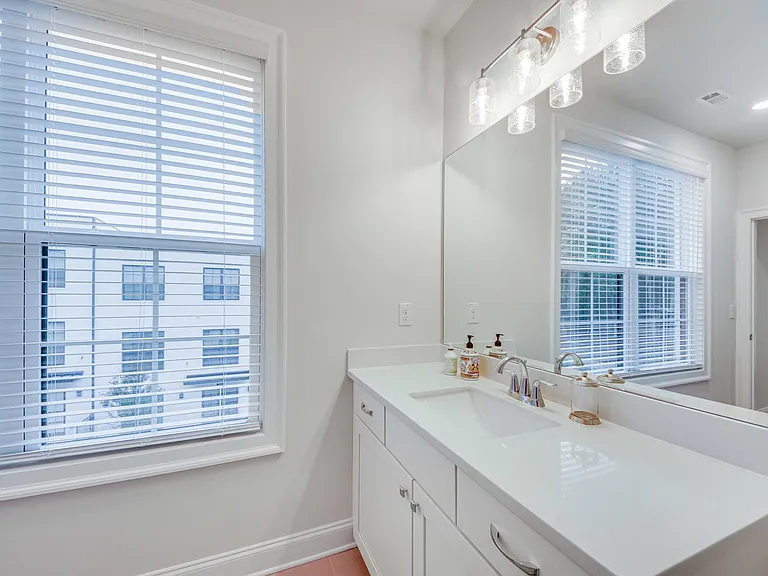 306 Burgess Walk — Photo 25