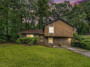 5389 Forest East Ln, Stone Mountain, GA 30088
