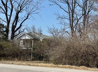 3025 Highway 100, Villa Ridge, MO 63089