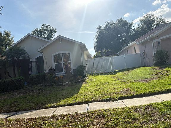 2nd image of 2816 Rolling Acres Pl