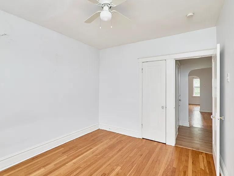 5202 Bancroft Ave #A — Photo 21